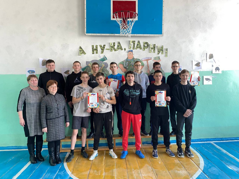 Сильные! Смелые! Ловкие! Умелые!.